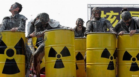 Dünya Nükleerden Uzaklaşıyor, Türkiye Dört Elle Sarılıyor