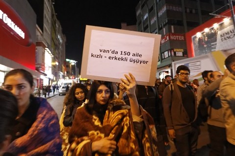 Van "Barınma Hakkı" için Açlık Grevinde!