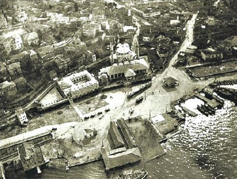 Üsküdar Meydanı’na Ne Oluyor?