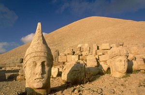 "Güneydoğu'da Hazan" Fotoğraf Sergisi YEM'de