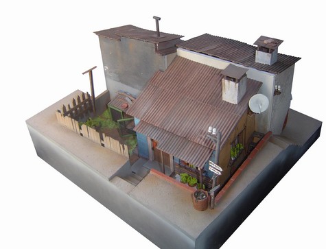 "Ölçek Küçük, Hikaye Büyük"