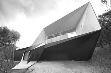 Steve Diskin Uluslararası Kıbrıs Üniversitesi'nde