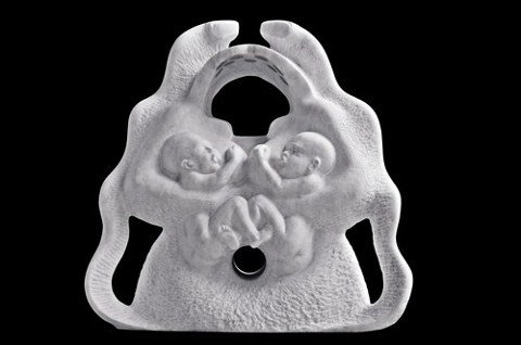 Mehmet Aksoy'un “Yılan Hikayeleri” Evin Sanat Galerisi'nde