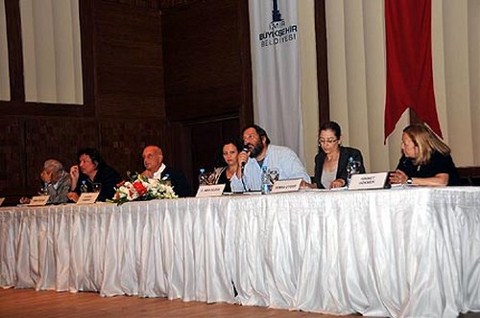 İzmir Opera Binası Mimari Proje Yarışması'nda Dereceye Girenler Ödüllerini Aldı