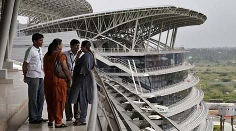 Hindistan'ın Dev Tedarik Zincirleri Büyük Oynuyor