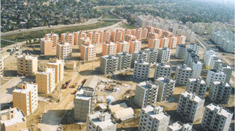 ''Vatandaşımız Yastık Altı Altınını Bozdurup Bizim Sosyal Konutlarımıza Yönelecektir''