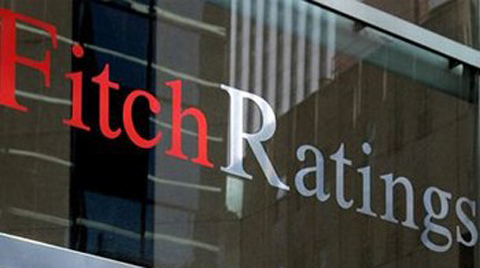 Fitch, Türkiye'nin Kredi Not Görünümünü 'Pozitif'ten 'Durağan'a Çevirdi