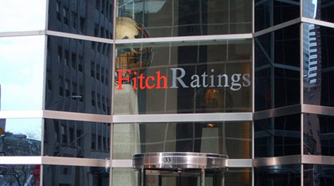 Fitch, Küresel Ekonomik Büyüme Tahminini Aşağı Çekti