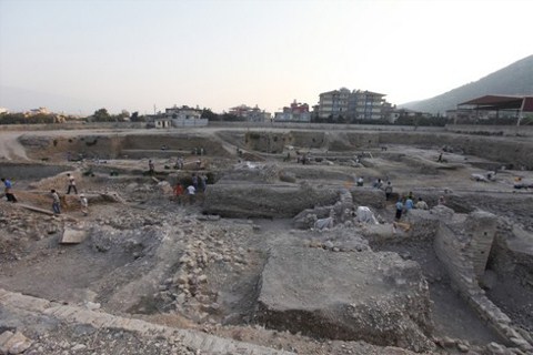 "Tarihi Kalıntılara Hiçbir Şekilde Zarar Vermeyecek Şekilde Müze Otel Projemizi Hayata Geçireceğiz"