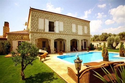 Taş Evlerin İlk Etabını 9 Ayda Teslim Eden Veryeriler İkinci Etabın Startını Verdi!