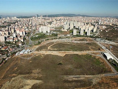 'Finans Merkezi' Rüzgarı Fiyatları Şimdiden Üçe Katladı