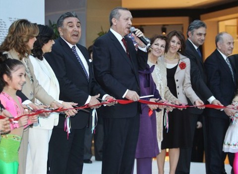 Trump Towers Mall Kapılarını Açtı